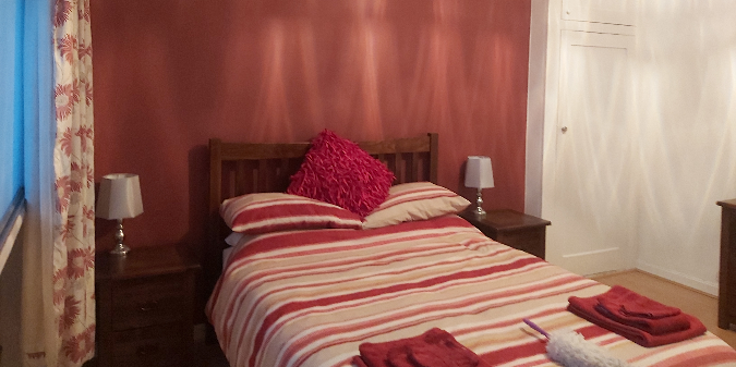 Large Furnished Double Room For Single Person