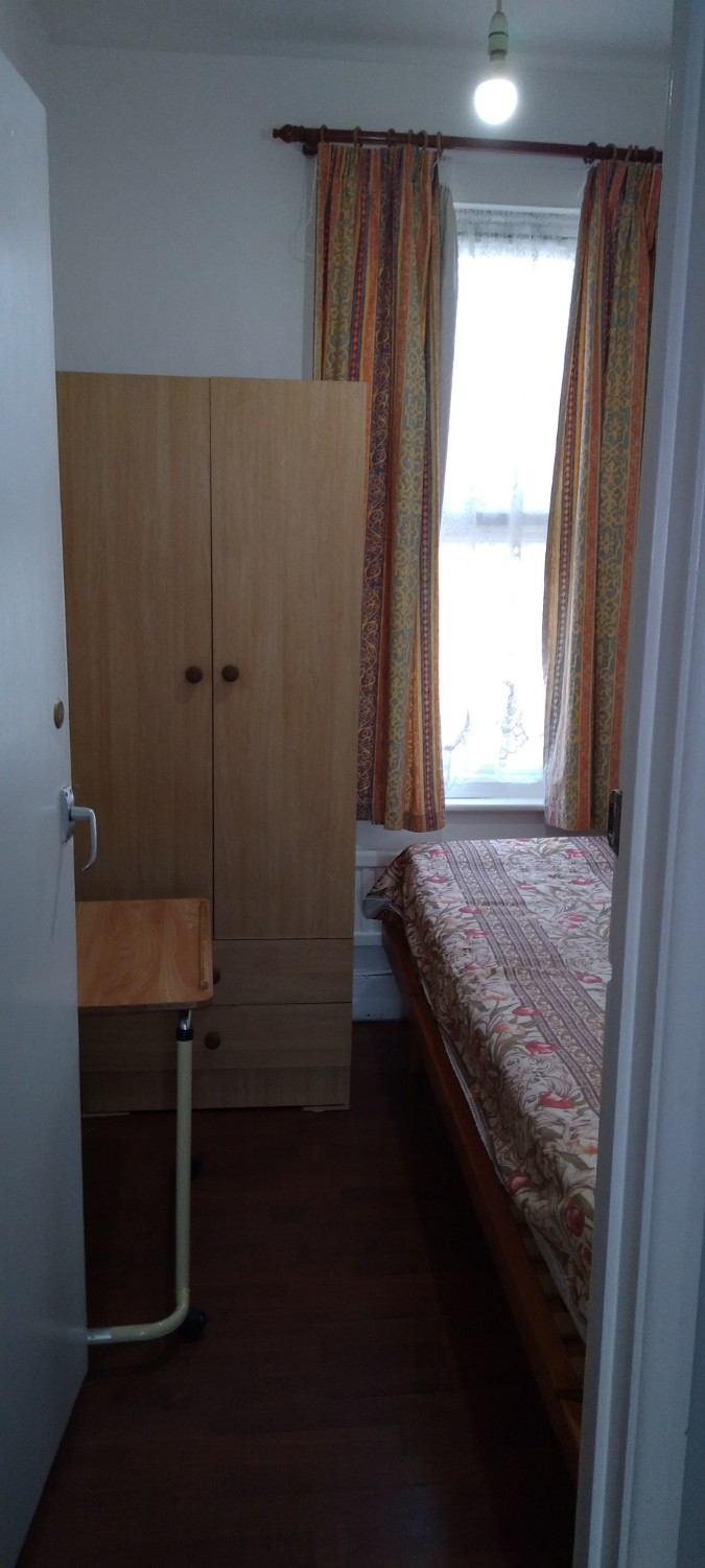 Single room to let. 