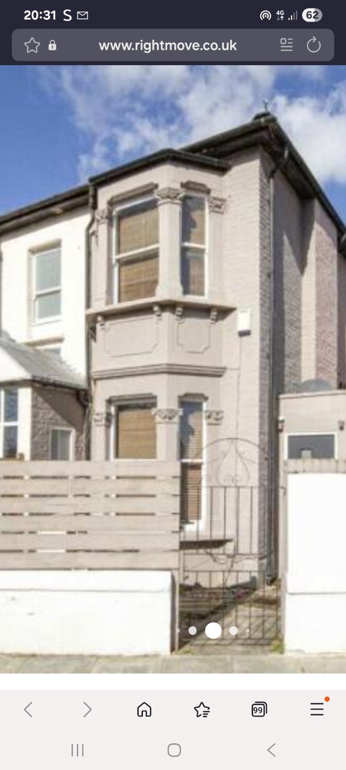 Beautiful house for a tenant to share with 2 other